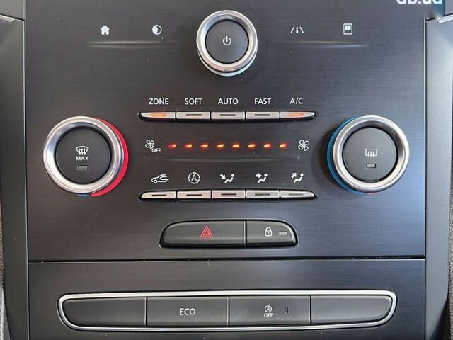 Рено Меган, об'ємом двигуна 1.5 л та пробігом 144 тис. км за 15950 $, фото 16 на Automoto.ua