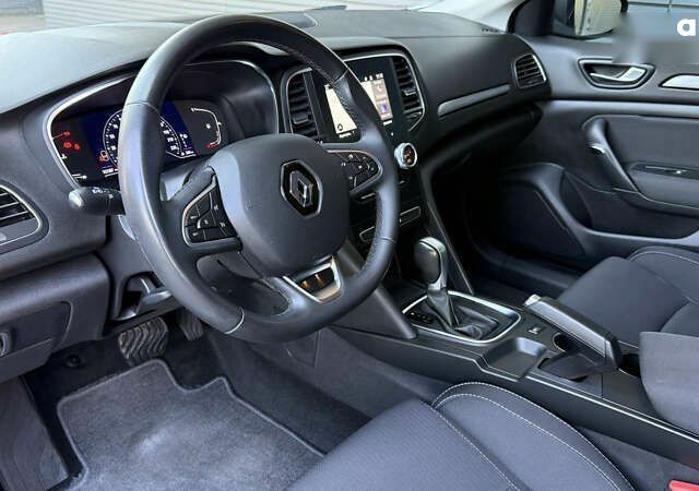 Рено Меган, объемом двигателя 1.5 л и пробегом 157 тыс. км за 15500 $, фото 25 на Automoto.ua