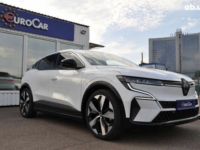 Рено Меган, объемом двигателя 0 л и пробегом 1 тыс. км за 35500 $, фото 5 на Automoto.ua