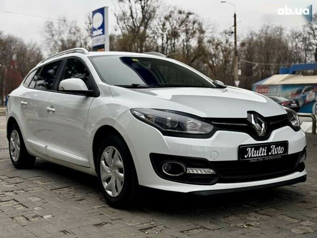 Рено Меган, объемом двигателя 1.5 л и пробегом 130 тыс. км за 10500 $, фото 7 на Automoto.ua