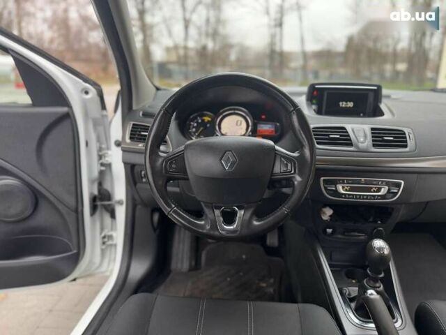 Рено Меган, объемом двигателя 1.5 л и пробегом 130 тыс. км за 10500 $, фото 22 на Automoto.ua