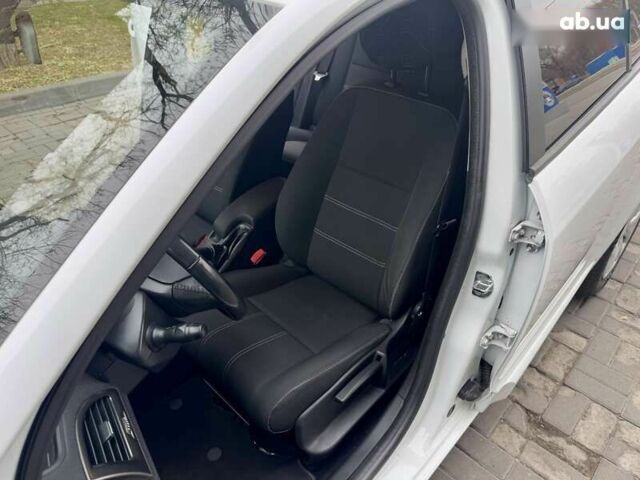 Рено Меган, объемом двигателя 1.5 л и пробегом 130 тыс. км за 10500 $, фото 19 на Automoto.ua