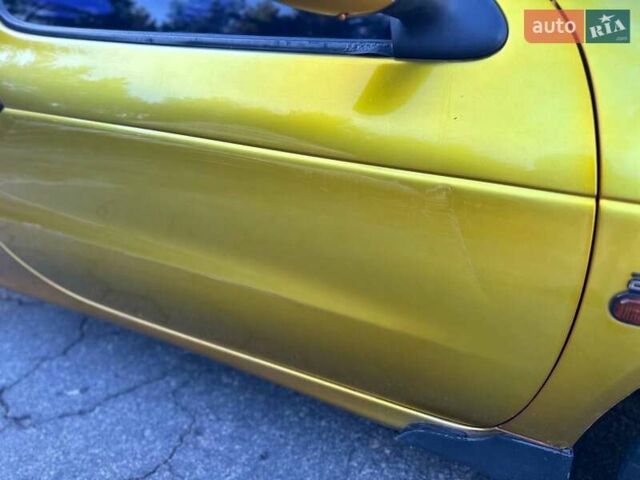 Жовтий Рено Меган, об'ємом двигуна 2 л та пробігом 235 тис. км за 2800 $, фото 11 на Automoto.ua