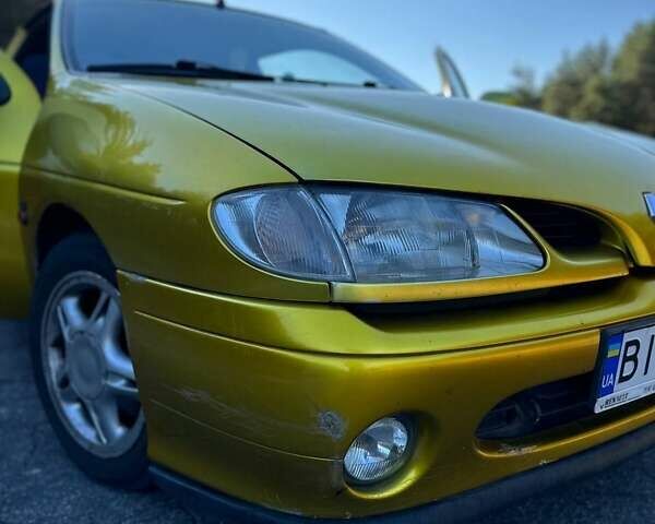 Жовтий Рено Меган, об'ємом двигуна 2 л та пробігом 235 тис. км за 2800 $, фото 12 на Automoto.ua
