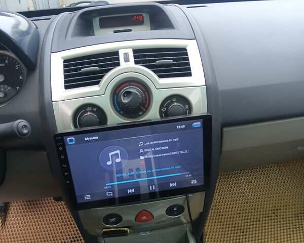 Жовтий Рено Меган, об'ємом двигуна 1.6 л та пробігом 231 тис. км за 5000 $, фото 2 на Automoto.ua