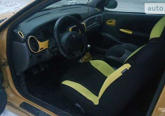 Жовтий Рено Меган, об'ємом двигуна 1.6 л та пробігом 290 тис. км за 1200 $, фото 1 на Automoto.ua