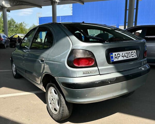 Серый Рено Меган, объемом двигателя 1.6 л и пробегом 260 тыс. км за 2400 $, фото 3 на Automoto.ua