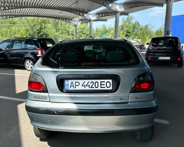 Серый Рено Меган, объемом двигателя 1.6 л и пробегом 260 тыс. км за 2400 $, фото 4 на Automoto.ua