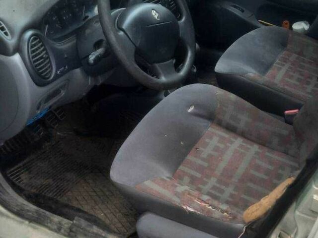 Серый Рено Меган, объемом двигателя 1.4 л и пробегом 320 тыс. км за 900 $, фото 5 на Automoto.ua