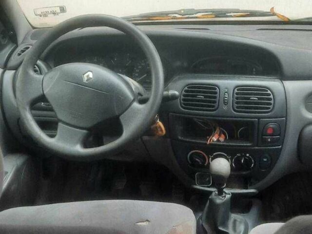 Серый Рено Меган, объемом двигателя 1.4 л и пробегом 320 тыс. км за 900 $, фото 8 на Automoto.ua