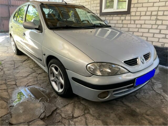 Серый Рено Меган, объемом двигателя 1.9 л и пробегом 206 тыс. км за 2849 $, фото 1 на Automoto.ua