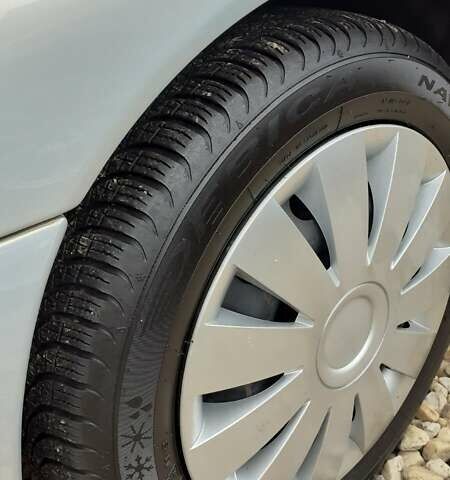 Серый Рено Меган, объемом двигателя 1.6 л и пробегом 94 тыс. км за 6000 $, фото 11 на Automoto.ua