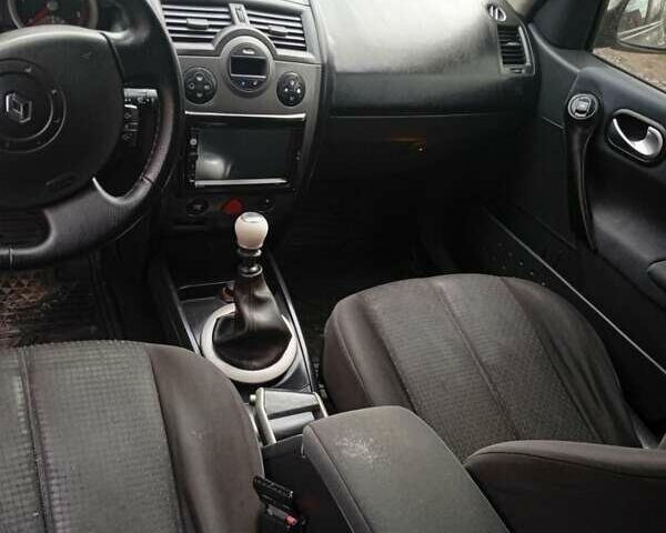 Серый Рено Меган, объемом двигателя 1.9 л и пробегом 199 тыс. км за 3000 $, фото 15 на Automoto.ua