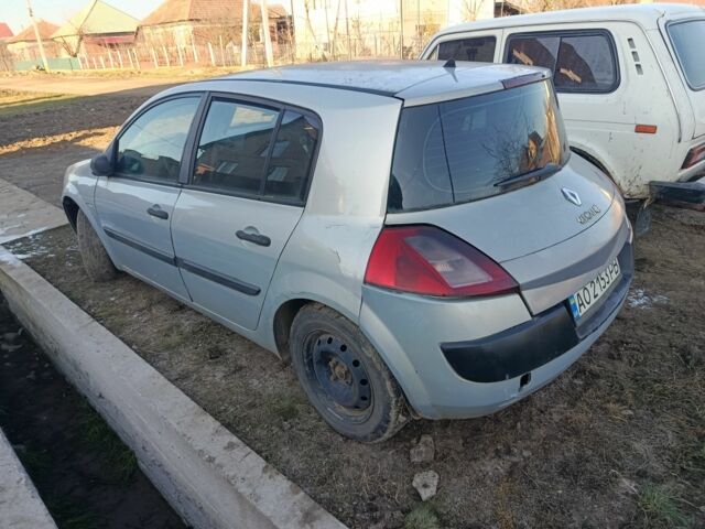 Сірий Рено Меган, об'ємом двигуна 1.5 л та пробігом 300 тис. км за 1600 $, фото 1 на Automoto.ua