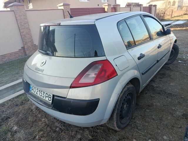Сірий Рено Меган, об'ємом двигуна 1.5 л та пробігом 300 тис. км за 1600 $, фото 5 на Automoto.ua