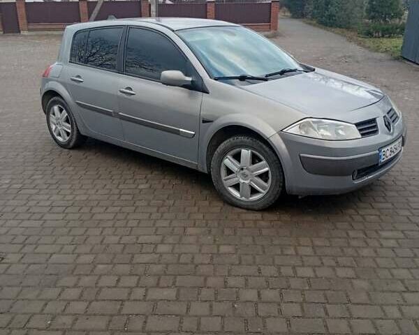 Серый Рено Меган, объемом двигателя 1.9 л и пробегом 199 тыс. км за 3000 $, фото 7 на Automoto.ua