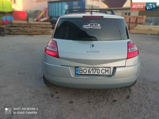 Сірий Рено Меган, об'ємом двигуна 1.6 л та пробігом 230 тис. км за 4200 $, фото 16 на Automoto.ua