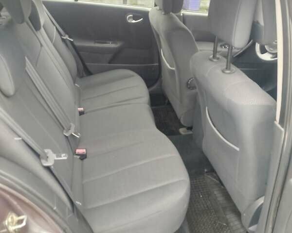 Серый Рено Меган, объемом двигателя 1.87 л и пробегом 280 тыс. км за 3500 $, фото 9 на Automoto.ua