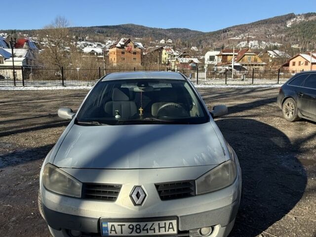Сірий Рено Меган, об'ємом двигуна 1.6 л та пробігом 327 тис. км за 3500 $, фото 2 на Automoto.ua