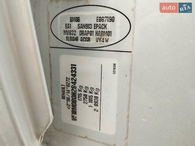 Серый Рено Меган, объемом двигателя 1.39 л и пробегом 123 тыс. км за 3550 $, фото 11 на Automoto.ua