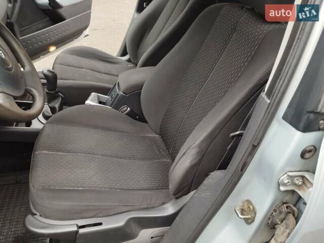 Серый Рено Меган, объемом двигателя 1.39 л и пробегом 123 тыс. км за 3550 $, фото 6 на Automoto.ua