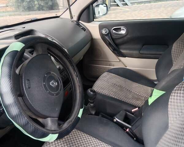 Серый Рено Меган, объемом двигателя 1.87 л и пробегом 300 тыс. км за 3400 $, фото 2 на Automoto.ua