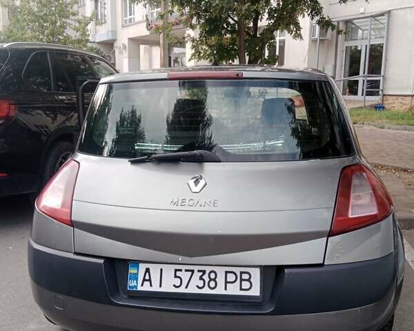 Серый Рено Меган, объемом двигателя 1.87 л и пробегом 300 тыс. км за 3400 $, фото 7 на Automoto.ua