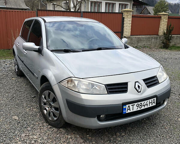 Сірий Рено Меган, об'ємом двигуна 1.6 л та пробігом 290 тис. км за 3900 $, фото 1 на Automoto.ua