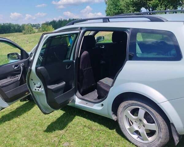 Серый Рено Меган, объемом двигателя 2 л и пробегом 350 тыс. км за 3900 $, фото 7 на Automoto.ua