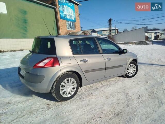 Сірий Рено Меган, об'ємом двигуна 1.6 л та пробігом 82 тис. км за 3800 $, фото 4 на Automoto.ua