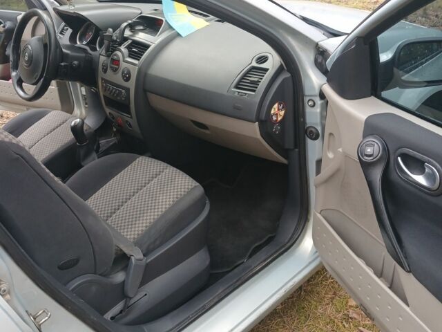 Серый Рено Меган, объемом двигателя 1.5 л и пробегом 191 тыс. км за 3900 $, фото 3 на Automoto.ua