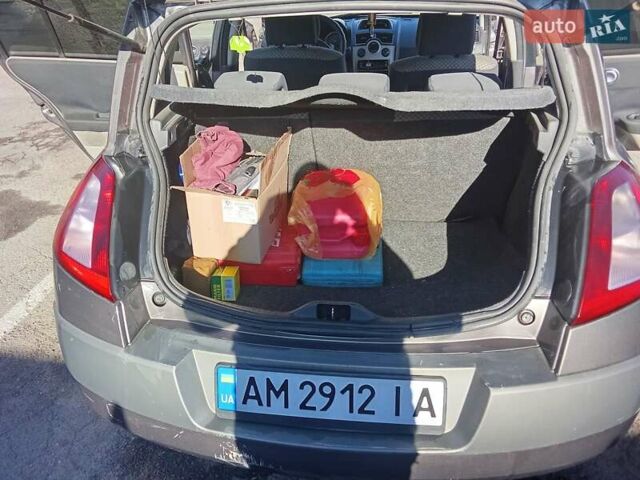 Сірий Рено Меган, об'ємом двигуна 1.87 л та пробігом 240 тис. км за 3999 $, фото 8 на Automoto.ua