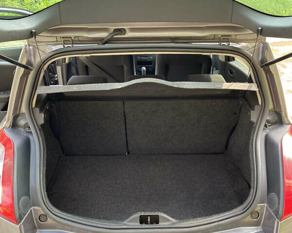 Рено Меган 2003 в Славуте на Automoto.ua Серый Рено Меган, объемом двигателя 1.6 л и пробегом 202 тыс. км за 3300 $, фото 7 на Automoto.ua