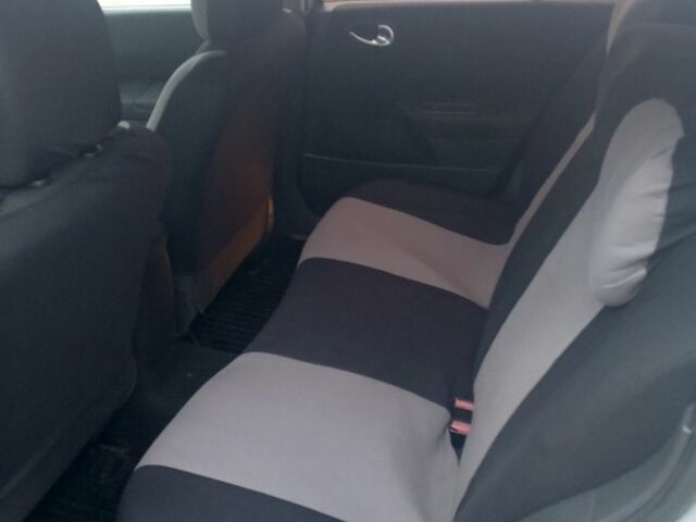 Серый Рено Меган, объемом двигателя 1.5 л и пробегом 227 тыс. км за 3600 $, фото 12 на Automoto.ua