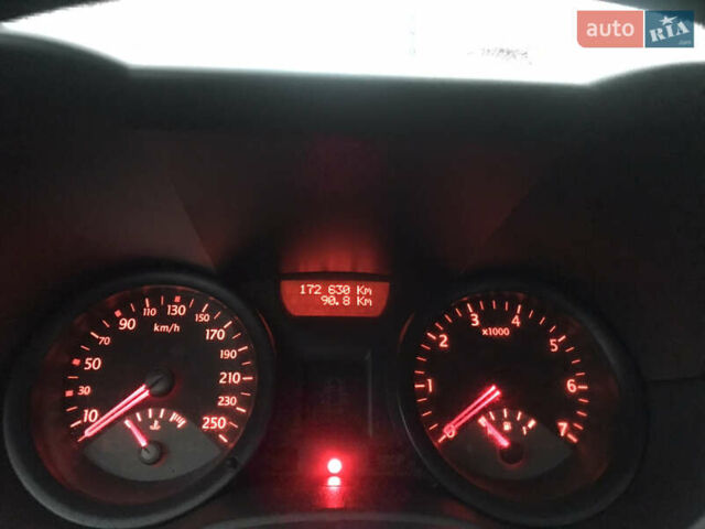 Сірий Рено Меган, об'ємом двигуна 1.39 л та пробігом 173 тис. км за 3499 $, фото 2 на Automoto.ua