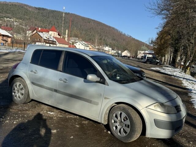 Сірий Рено Меган, об'ємом двигуна 1.6 л та пробігом 327 тис. км за 3500 $, фото 1 на Automoto.ua