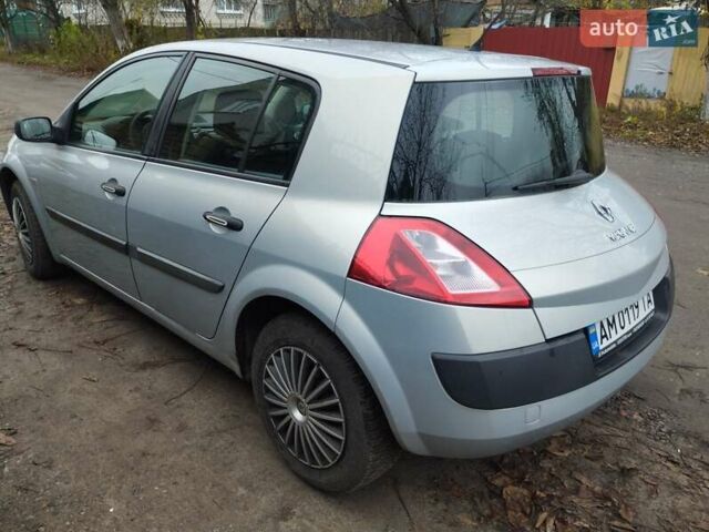 Серый Рено Меган, объемом двигателя 1.39 л и пробегом 123 тыс. км за 3550 $, фото 4 на Automoto.ua