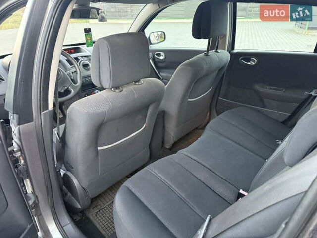 Сірий Рено Меган, об'ємом двигуна 1.9 л та пробігом 275 тис. км за 2790 $, фото 9 на Automoto.ua