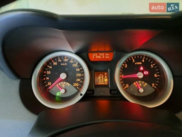 Серый Рено Меган, объемом двигателя 1.6 л и пробегом 131 тыс. км за 4700 $, фото 11 на Automoto.ua