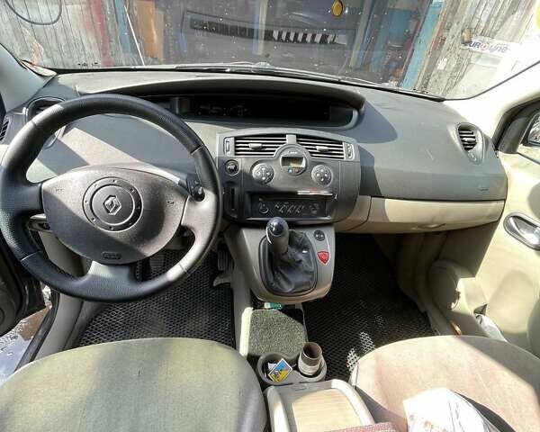 Серый Рено Меган, объемом двигателя 1.5 л и пробегом 297 тыс. км за 4699 $, фото 8 на Automoto.ua