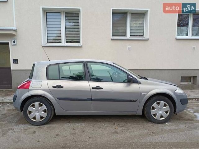 Серый Рено Меган, объемом двигателя 1.4 л и пробегом 255 тыс. км за 4100 $, фото 1 на Automoto.ua
