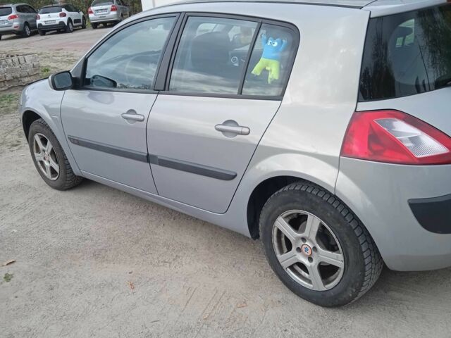 Сірий Рено Меган, об'ємом двигуна 1.6 л та пробігом 235 тис. км за 3650 $, фото 2 на Automoto.ua