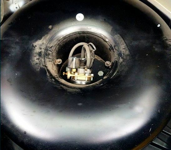 Сірий Рено Меган, об'ємом двигуна 1.4 л та пробігом 255 тис. км за 4100 $, фото 3 на Automoto.ua