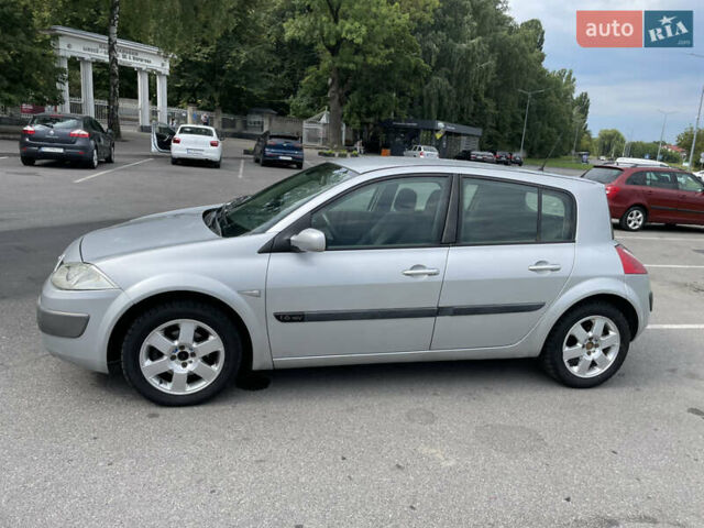 Сірий Рено Меган, об'ємом двигуна 1.6 л та пробігом 340 тис. км за 3999 $, фото 2 на Automoto.ua