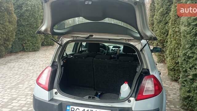 Сірий Рено Меган, об'ємом двигуна 1.87 л та пробігом 239 тис. км за 3000 $, фото 16 на Automoto.ua