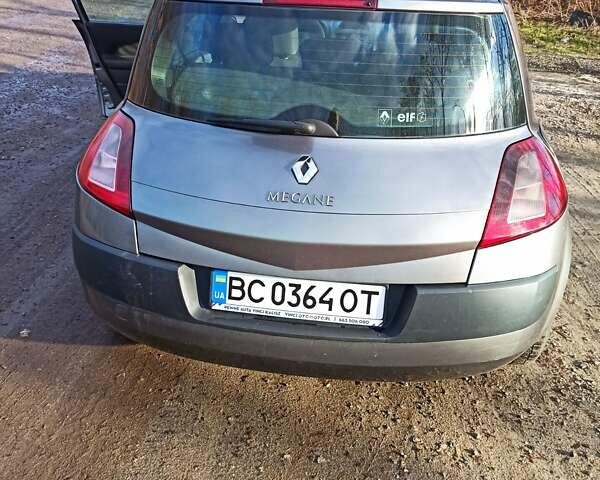 Серый Рено Меган, объемом двигателя 1.5 л и пробегом 341 тыс. км за 3600 $, фото 2 на Automoto.ua