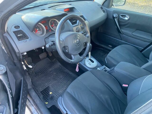 Рено Меган 2004 в Днепре (Днепропетровске) на Automoto.ua Серый Рено Меган, объемом двигателя 1.6 л и пробегом 260 тыс. км за 2300 $, фото 5 на Automoto.ua