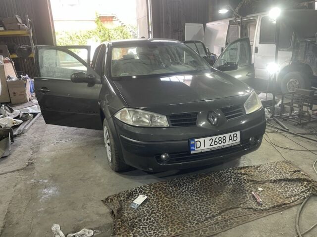 Сірий Рено Меган, об'ємом двигуна 1.5 л та пробігом 3 тис. км за 3700 $, фото 4 на Automoto.ua