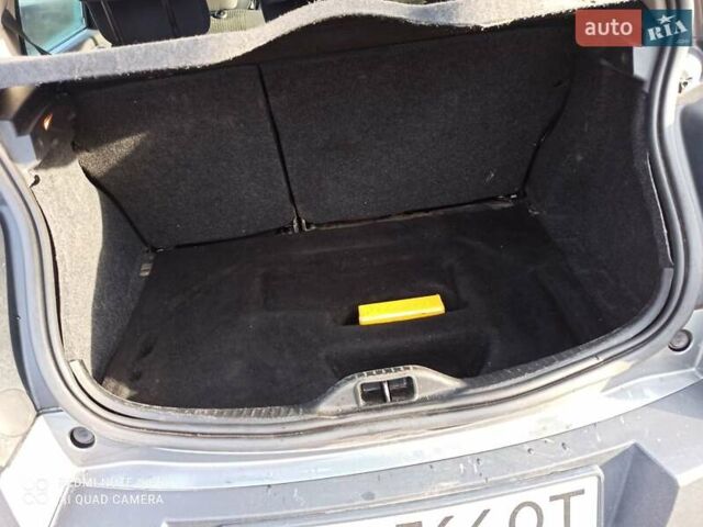 Серый Рено Меган, объемом двигателя 1.5 л и пробегом 341 тыс. км за 3600 $, фото 6 на Automoto.ua