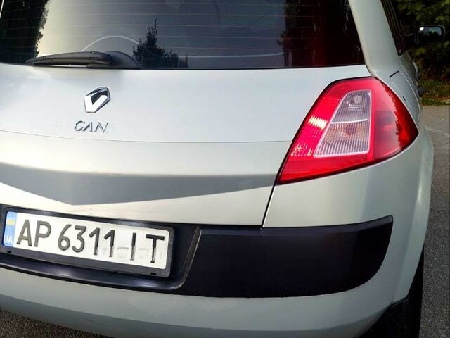 Сірий Рено Меган, об'ємом двигуна 1.6 л та пробігом 326 тис. км за 4300 $, фото 1 на Automoto.ua